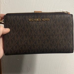 Michael Kors Wrislet